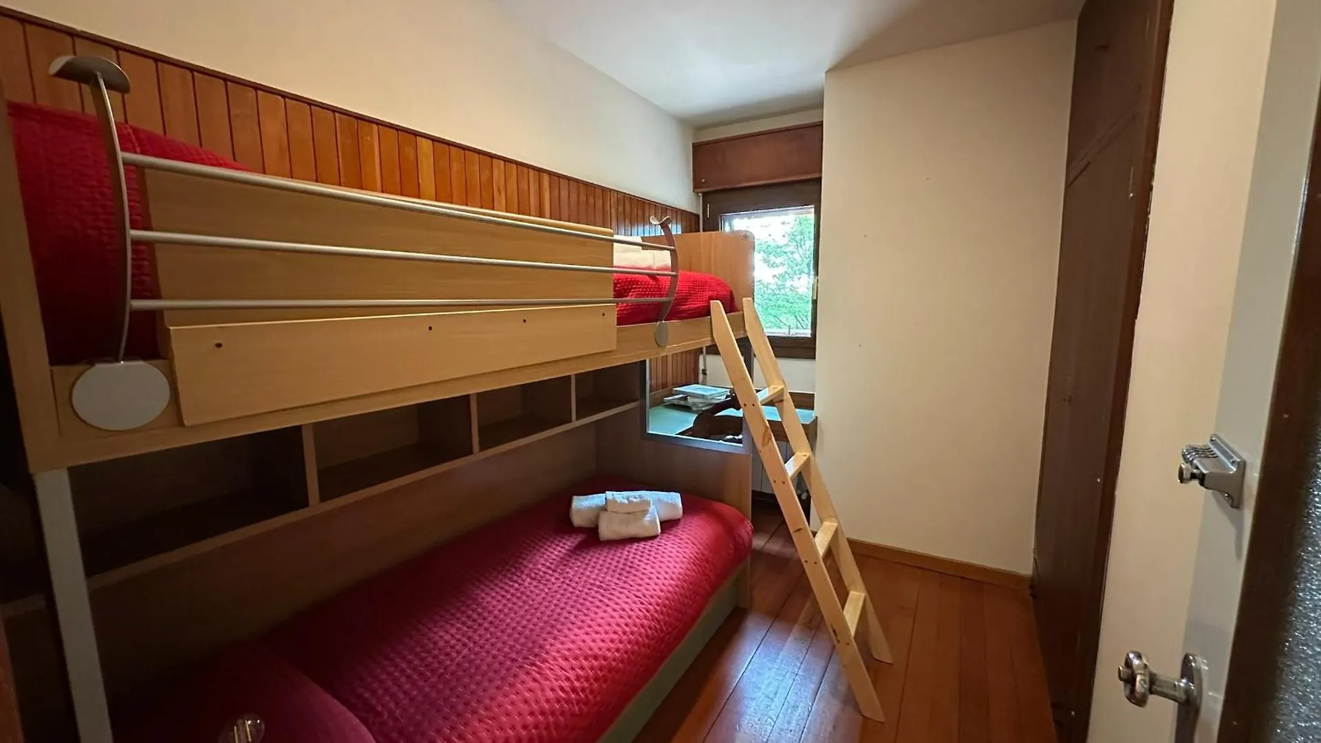 Villa Panoramica Indipendente - 10 Posti Letto  Sestola