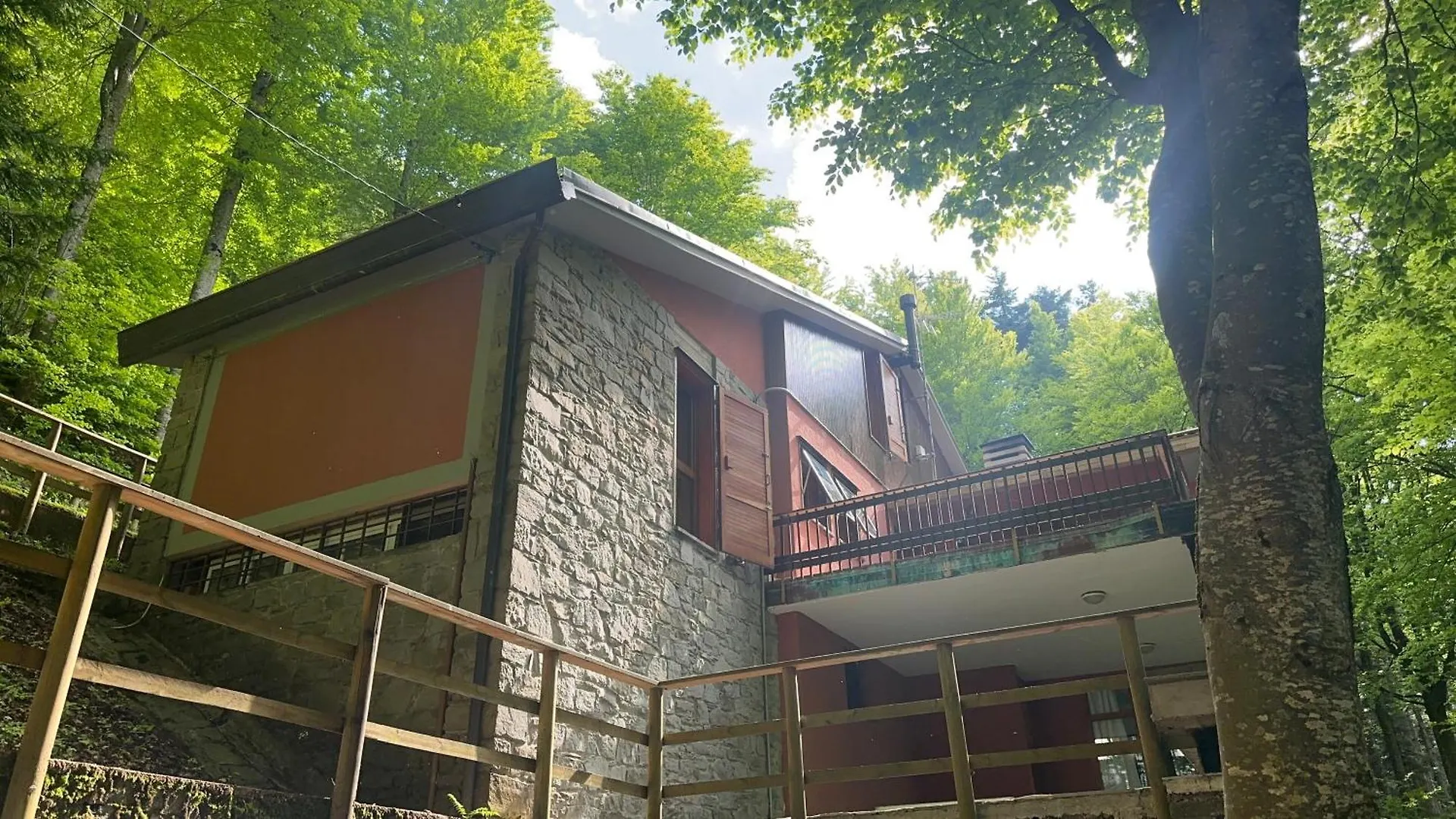 Villa Panoramica Indipendente - 10 Posti Letto Sestola